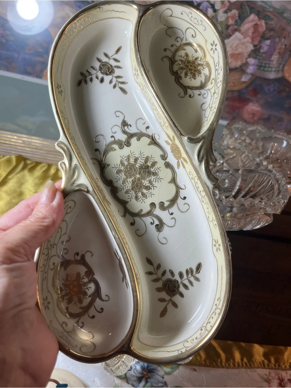 1920s Art Deco moyiyaba mori macho handpainted drivieded tray